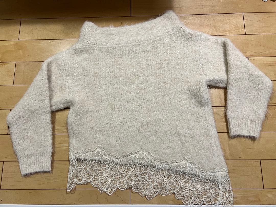 【su】【新品・未使用】ZARA レースコンビニットセーター Sサイズ