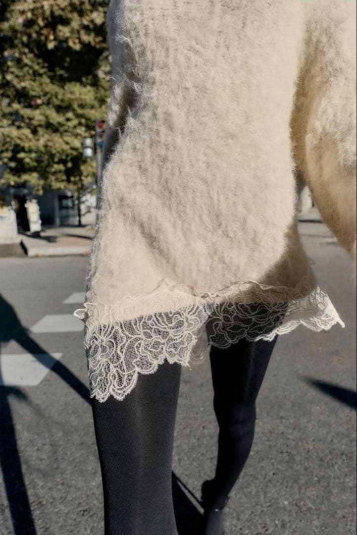 【su】【新品・未使用】ZARA レースコンビニットセーター Sサイズ