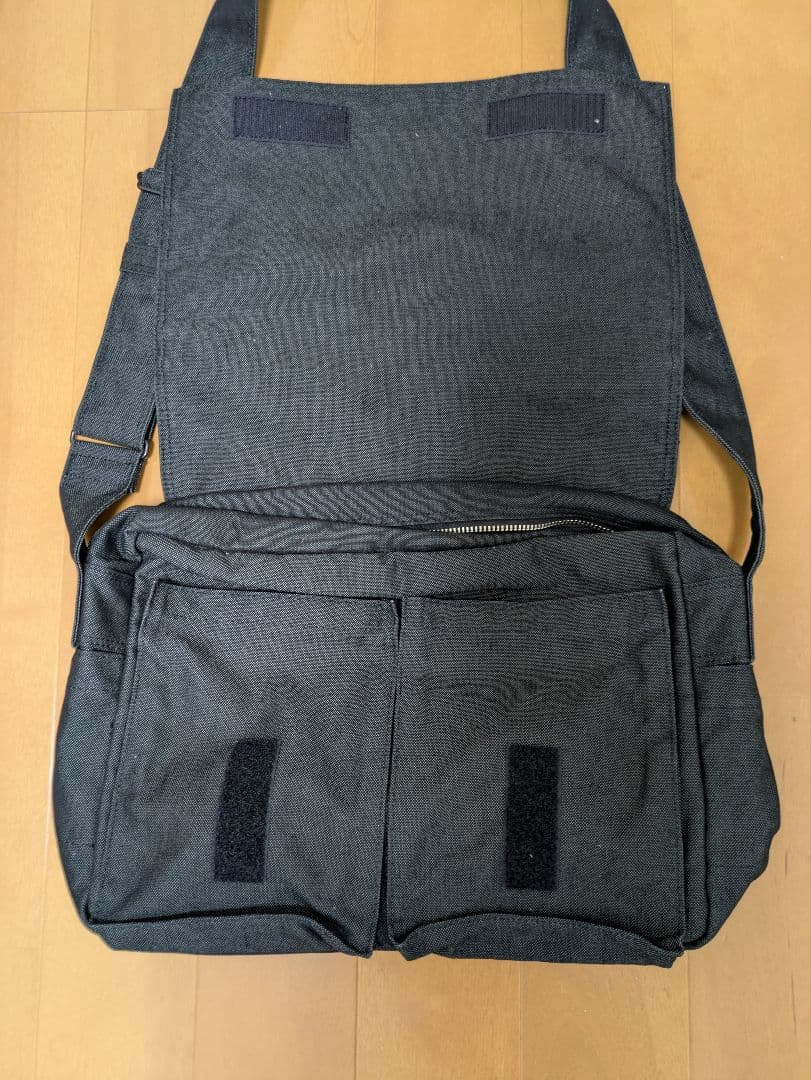 【美品】ポーター　スモーキー　メッセンジャーバッグ　ショルダーバッグ　a4