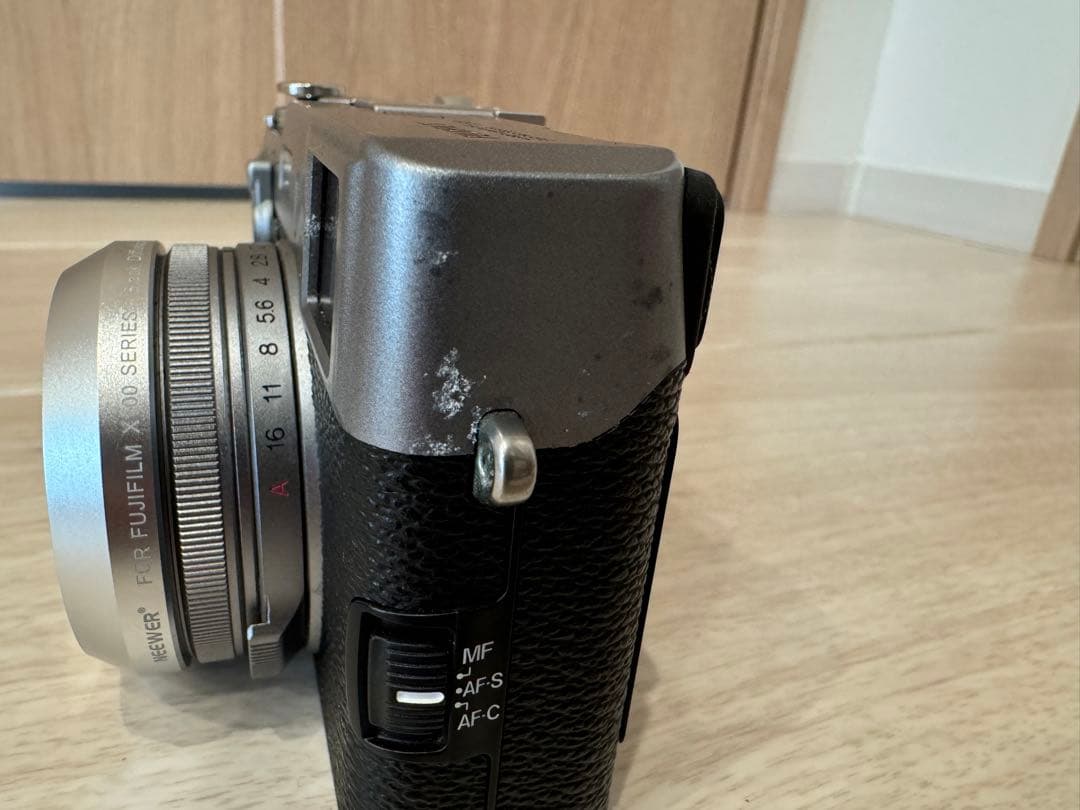 イスナンマラダニ:Fujifilm FinePix X100 初代