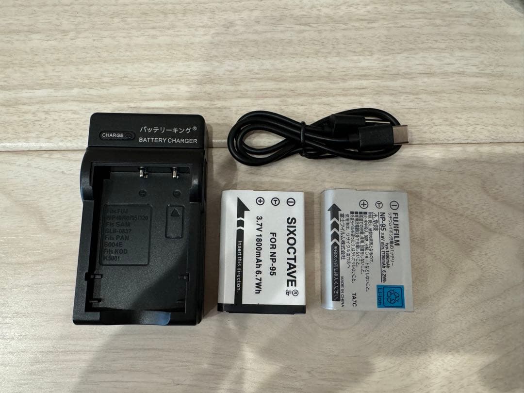 イスナンマラダニ:Fujifilm FinePix X100 初代