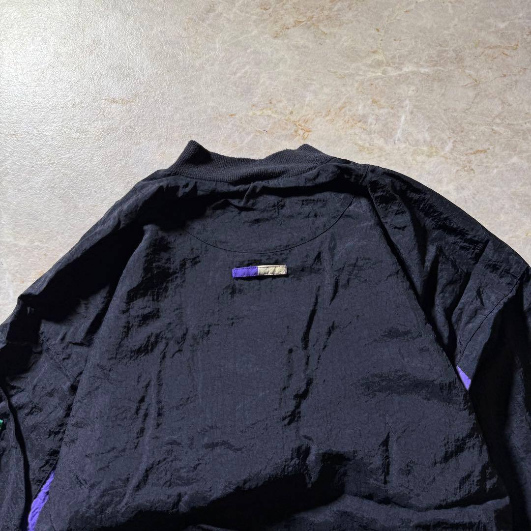 90s adidasナイロンジャケットL万国旗銀タグ CBOYクレイジーパターン