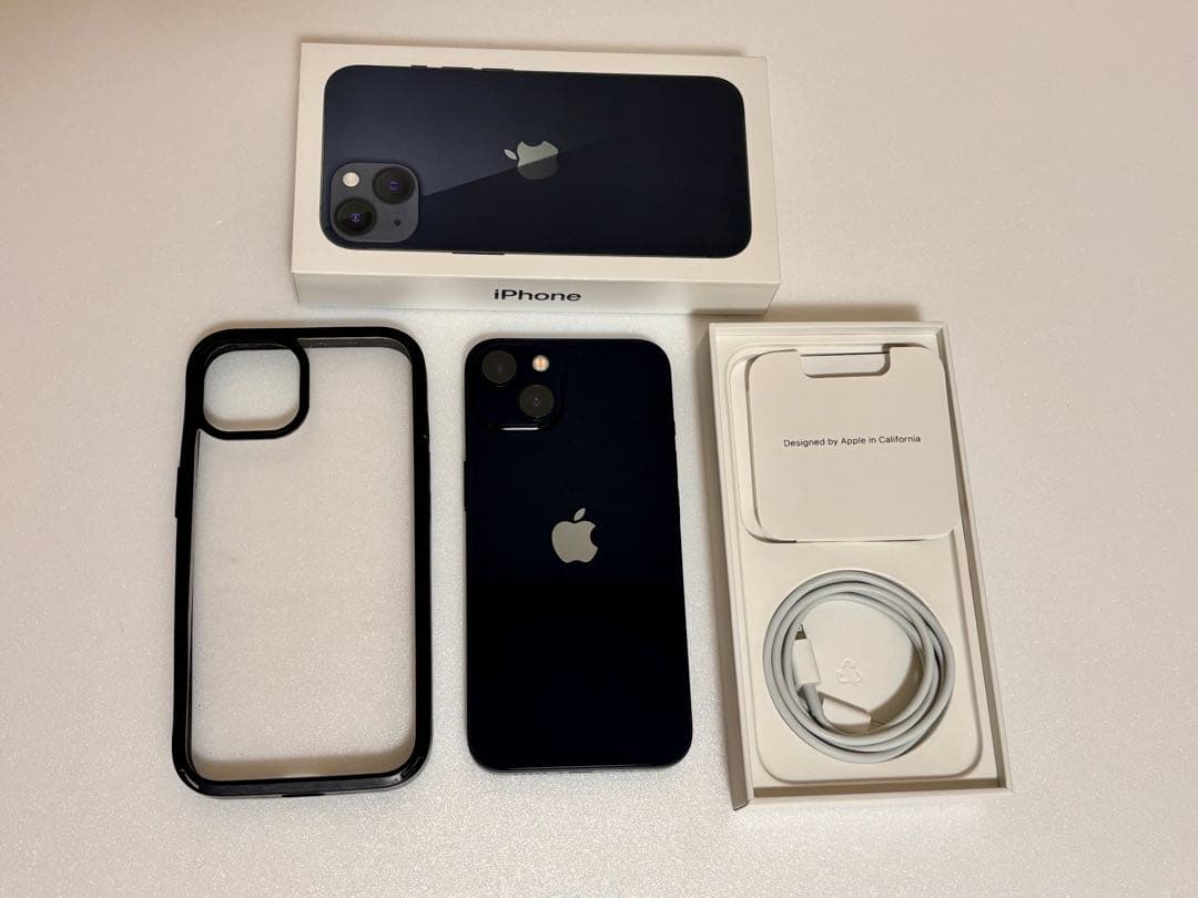 ！！新品！！　iPhone13 256GB ミッドナイト