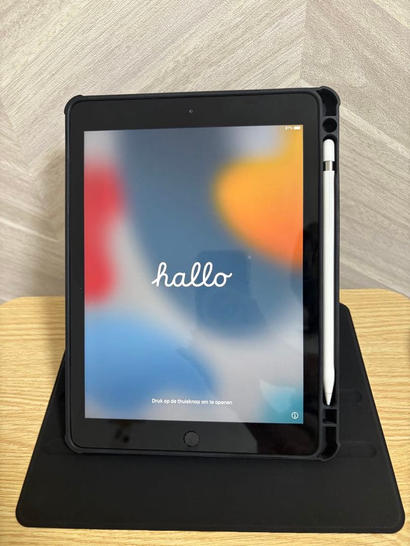 iPad 第6世代 wifiモデル 32GB Apple pencil