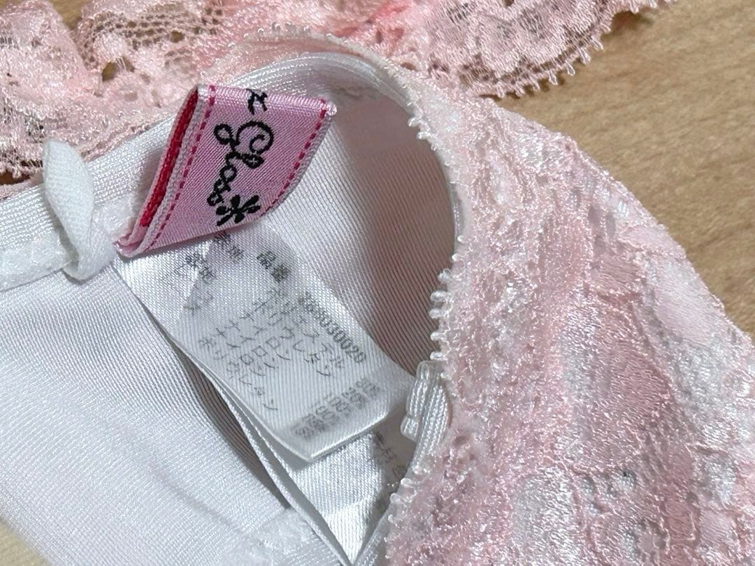 MARS♡大人気激レア♡盛りブラ／見せブラ♡小悪魔♡姫系♡ホワイト×ベビーピンク
