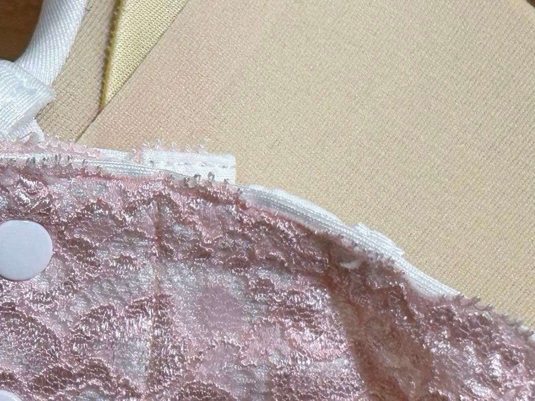 MARS♡大人気激レア♡盛りブラ／見せブラ♡小悪魔♡姫系♡ホワイト×ベビーピンク