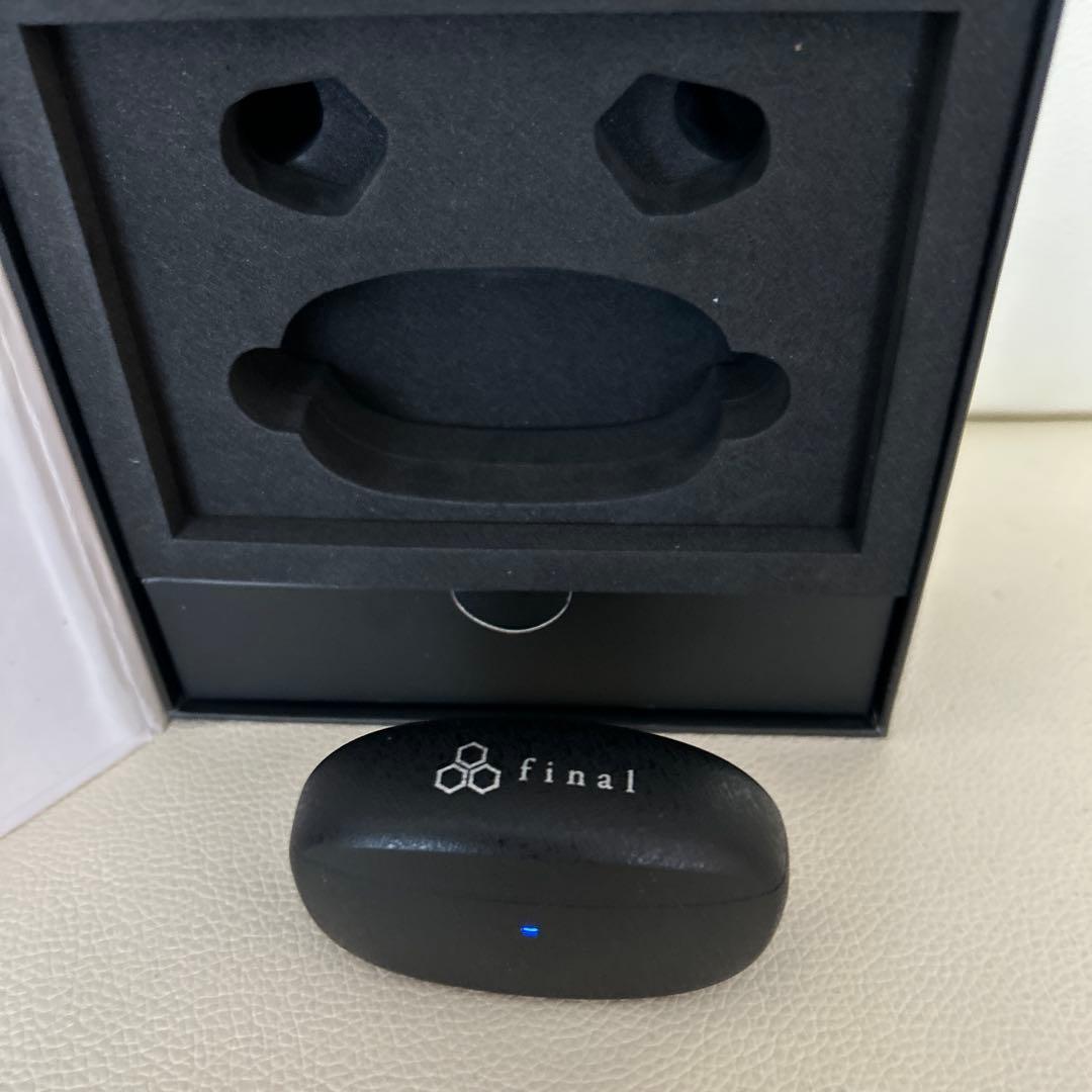 final 　ZE3000 ワイヤレスイヤホン Bluetooth ブラック