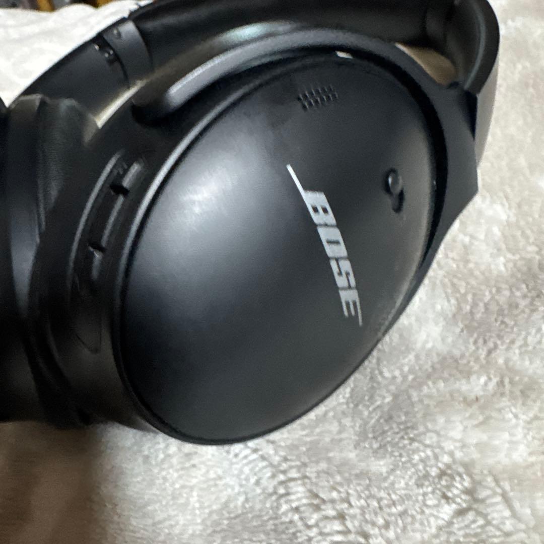 a*y様 Bose QuietComfort 45 headphones