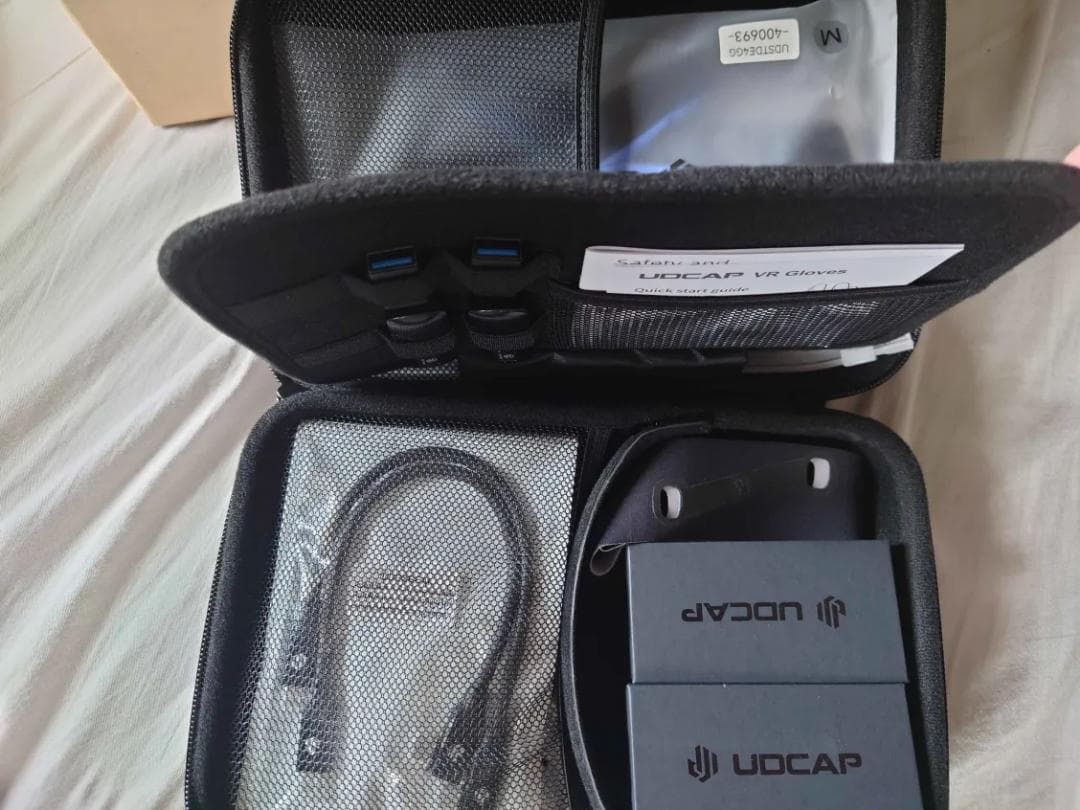 PC用ゲームコントローラー・コンバーター UDCAP Virtual Reality Gloves