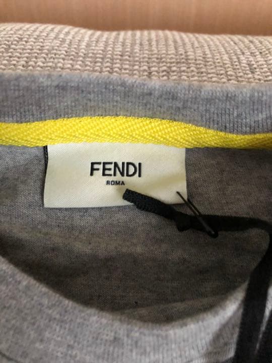 フェンディ  Tシャツ　キッズ ジュニア　4Aサイズ　新品❤️