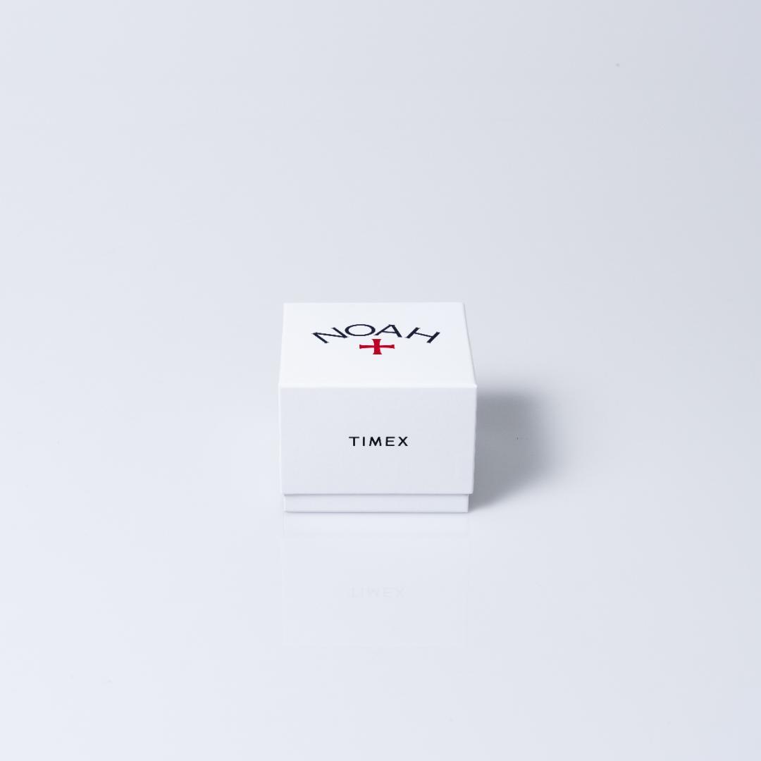 【新品未使用】Noah × Timex Sun and Moon Watch