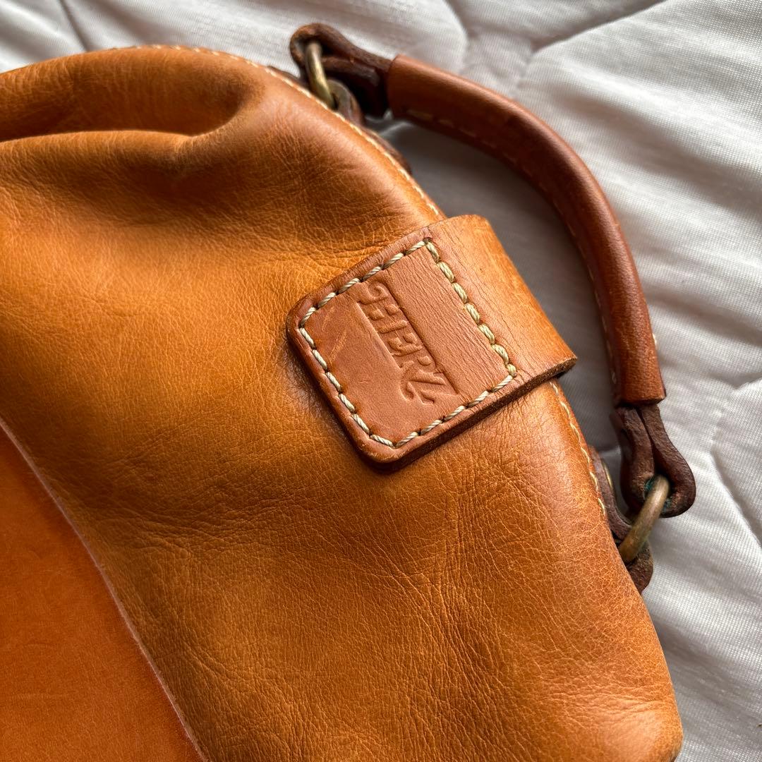 HERZ ヘルツ　わんぱくリュック　Ｓサイズ　キャメルブラウン