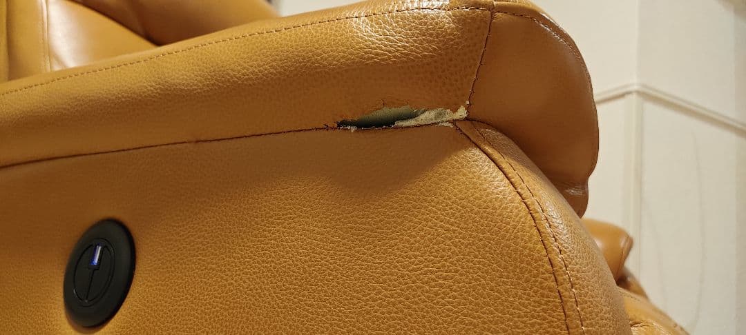 ニトリ Nビリーバ2　1人用電動リクライニングソファ