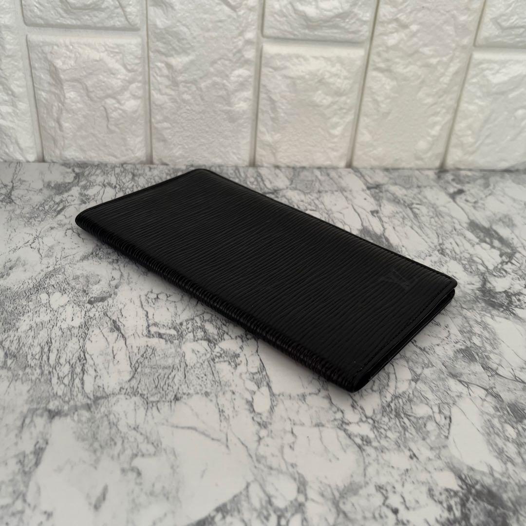 美品 Louis Vuitton ルイヴィトン エピ 長財布 札入れ 黒