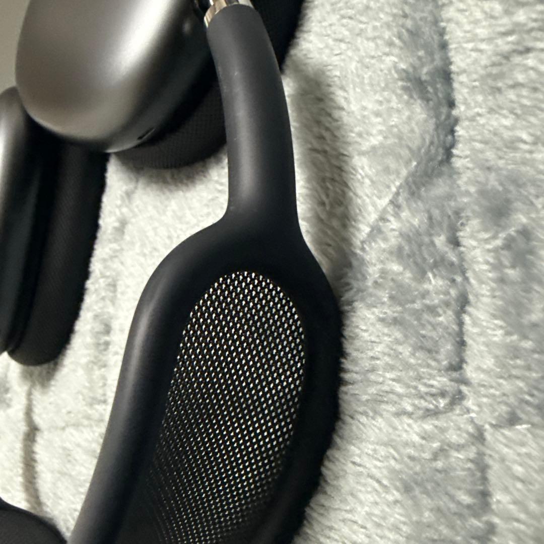 AirPods max ほぼ新品・未使用 【即日発送！！】