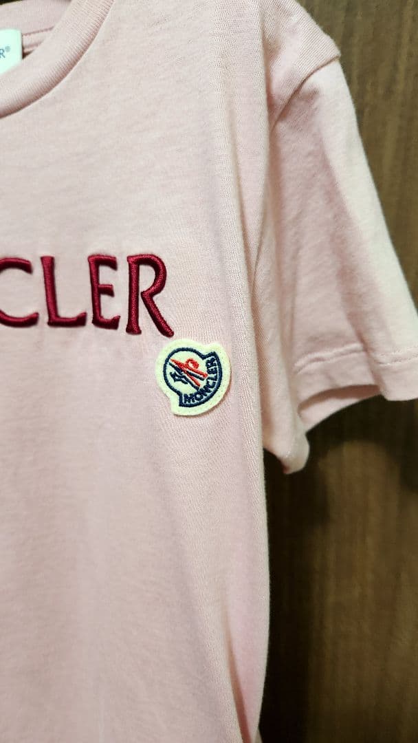 MONCLER ピンク Tシャツ　8A