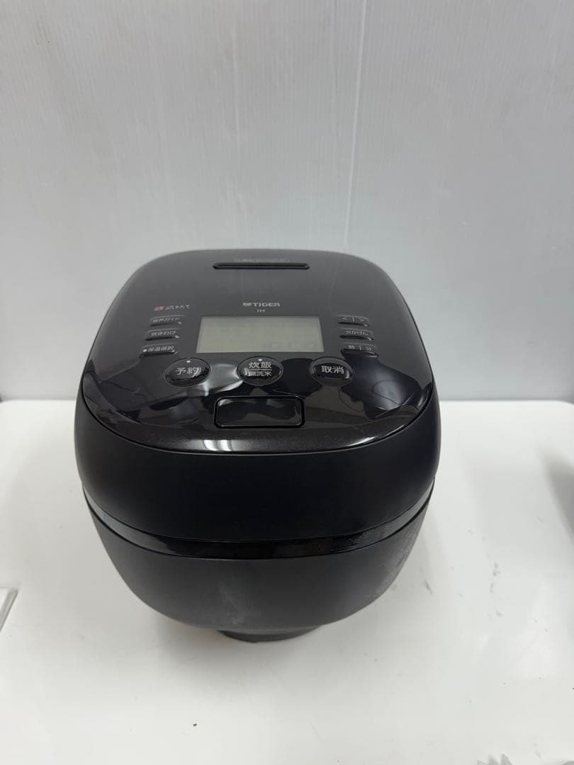 TIGER タイガー IH圧力炊飯ジャー JPH-J100 5.5合炊き