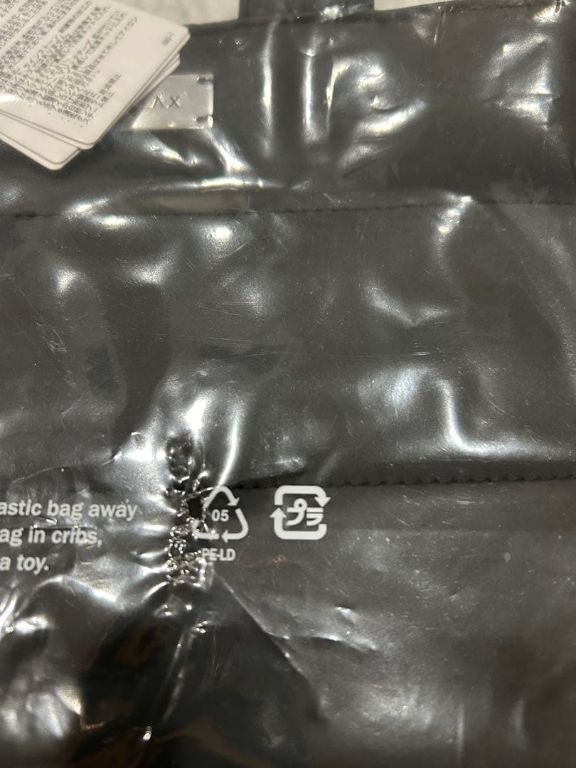 つーさん様1PIU1UGUALE3RELAXシルバーロゴプレートミニトートバッグ