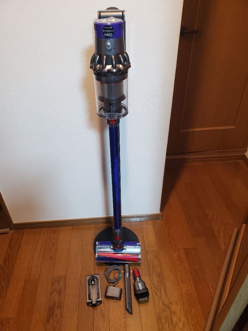 dysonV10 分解清掃動作確認済　スタンド付