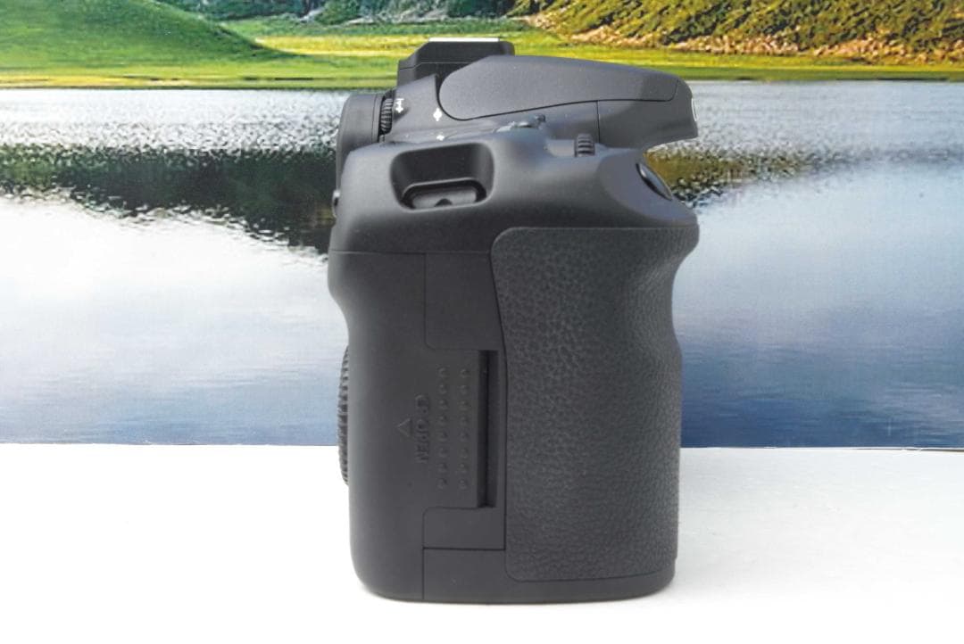 高性能入門機☆ キャノン EOS40D レンズ付き一眼レフセット