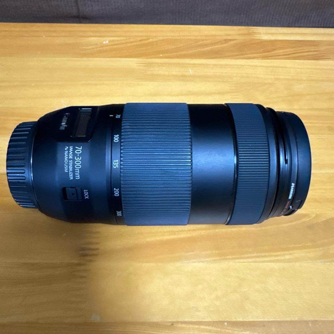 Canon 望遠ズーム EF70-300mm F4-5.6 IS II USM