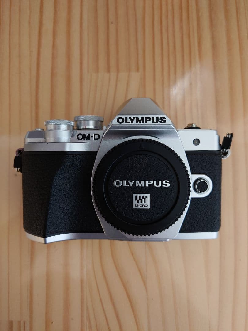 OLYMPUS オリンパス OM-D E-M10 Mark III 約2648