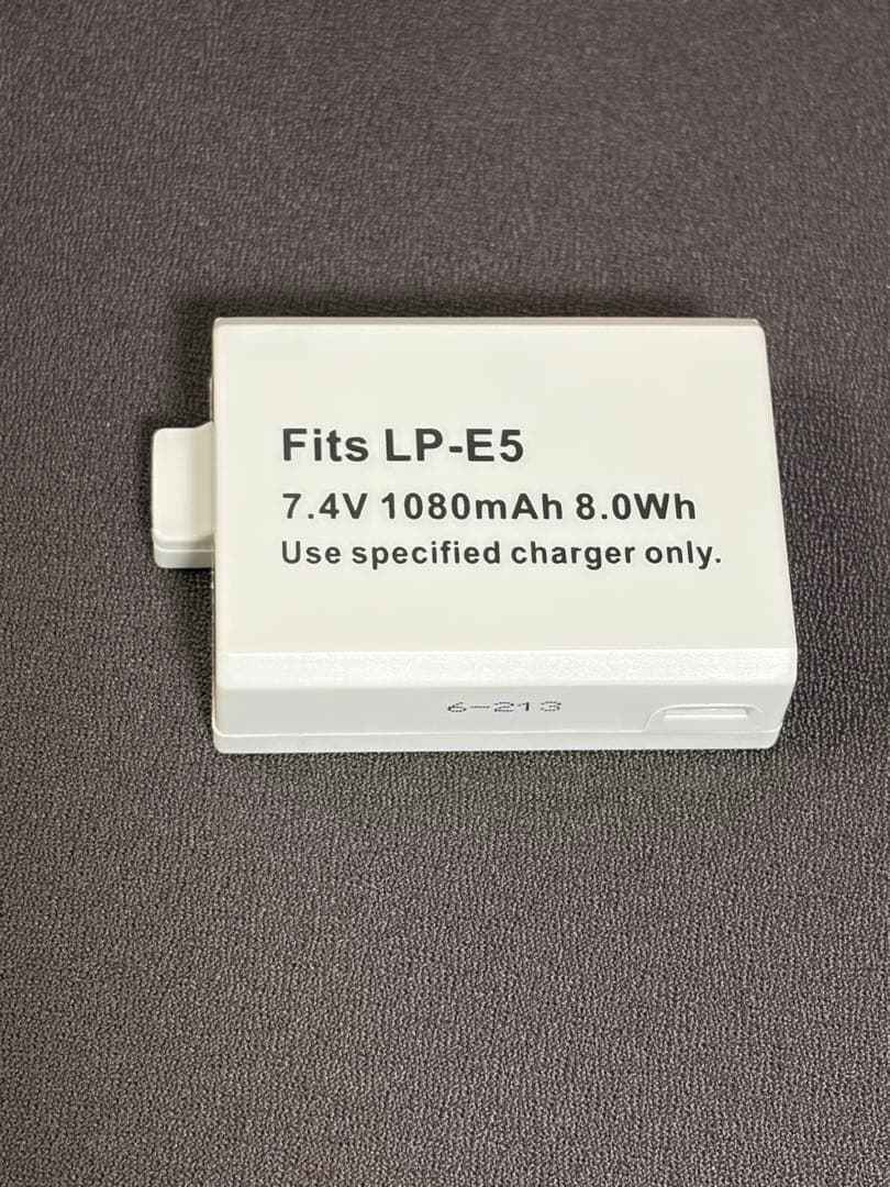 【ジャンク品】キャノンEOS Kiss X2 デジタル一眼レフカメラ