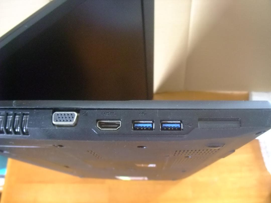 爆速SSD512GB A574/H i5 W11 16GB Office 即使用