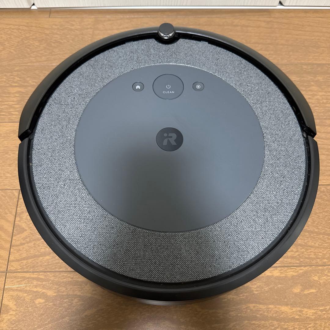 ロボット掃除機　iRobot ルンバi3+