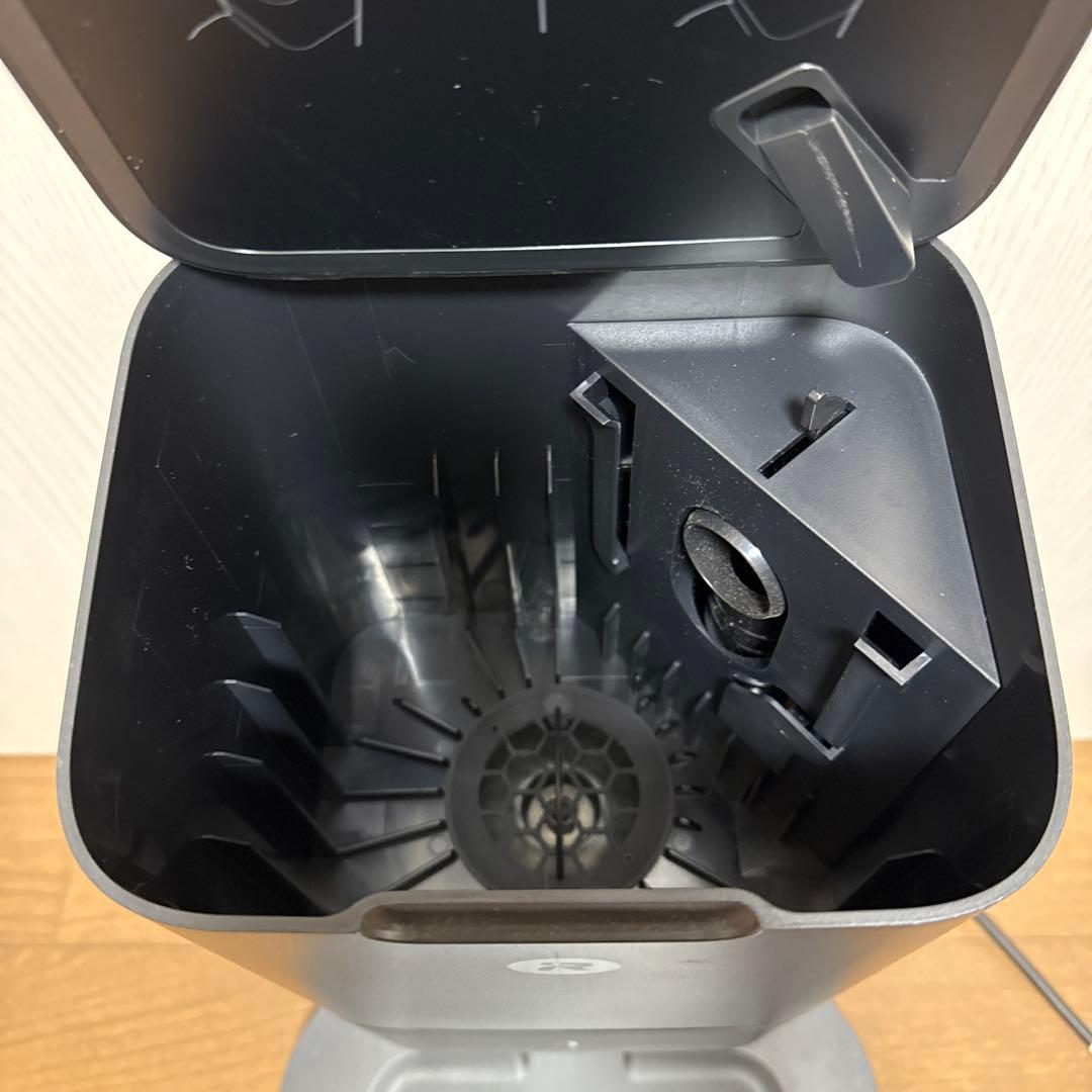 ロボット掃除機　iRobot ルンバi3+