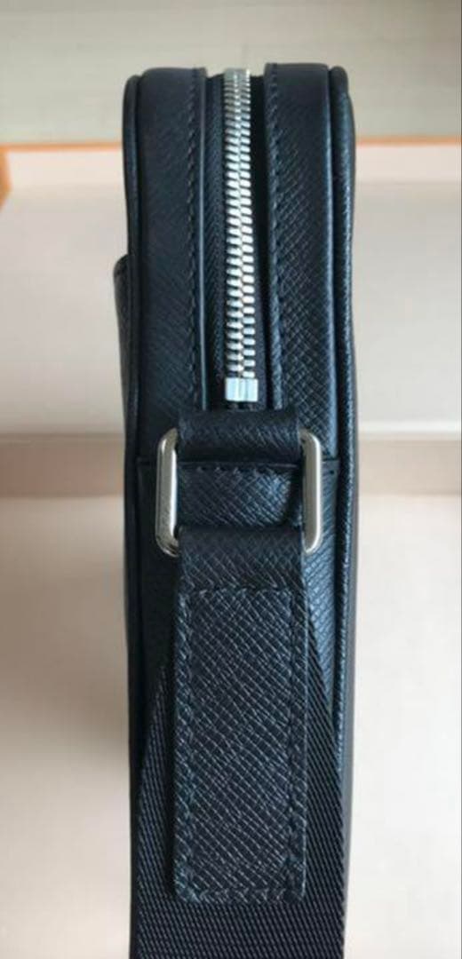 Louis Vuitton PPM Taiga メッセンジャー