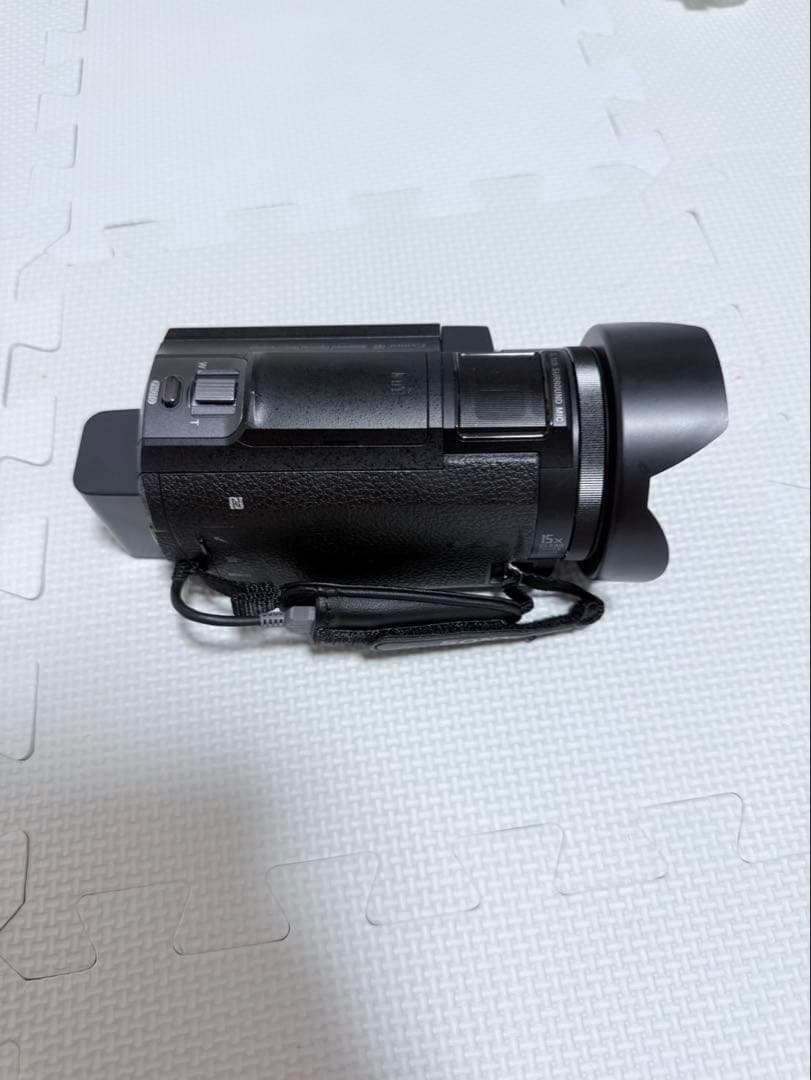 ビデオカメラ　SONY FDR-AX30