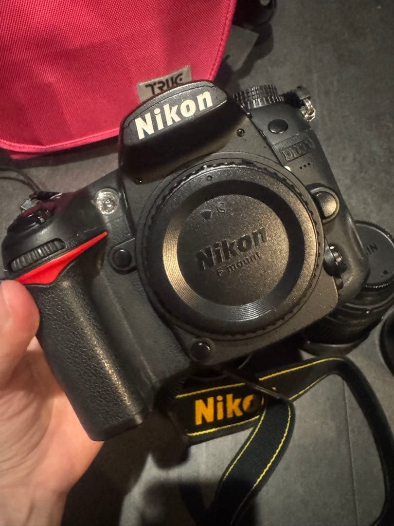 Nikon D7000 デジタル一眼レフカメラ