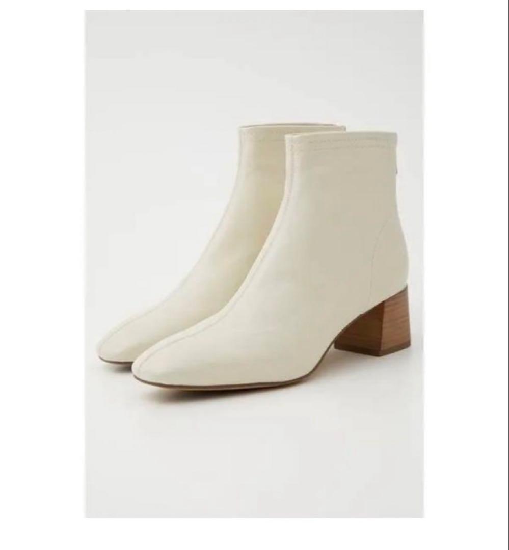 staccato スタッカート　ショートブーツ