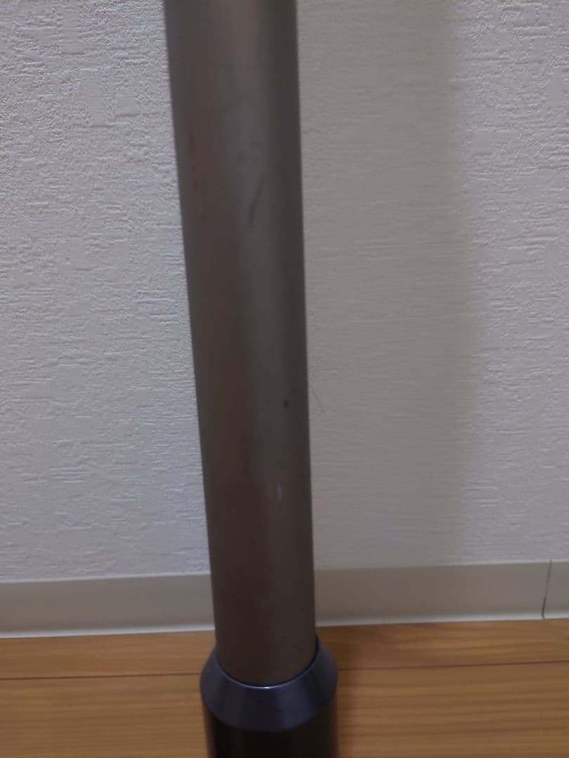 Dyson V8 Fluffy サイクロン式クリーナー SV10