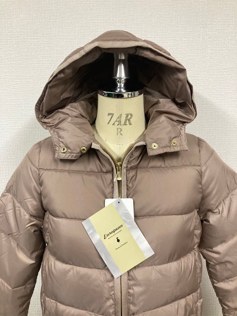 新品　希少品　ナンガ　NANGA ロングダウンジャケット　ベージュ