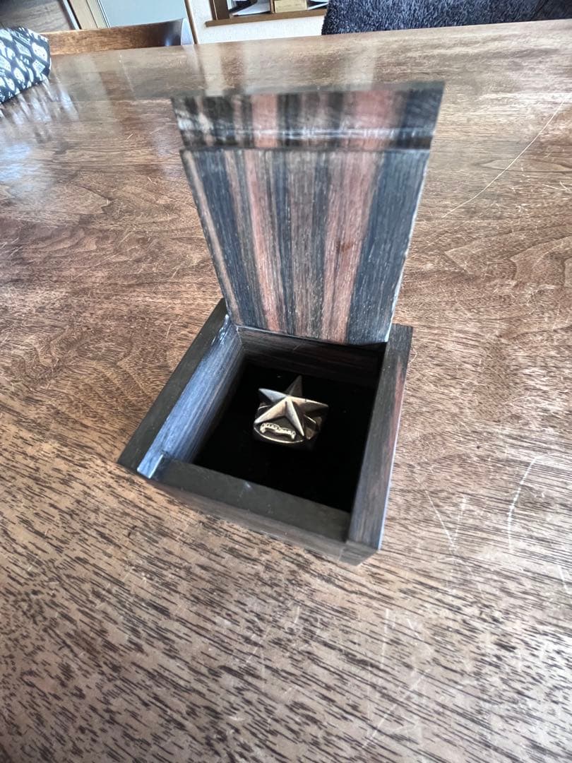 KING BABY キング ベイビー 星 リング 木製ボックス付き