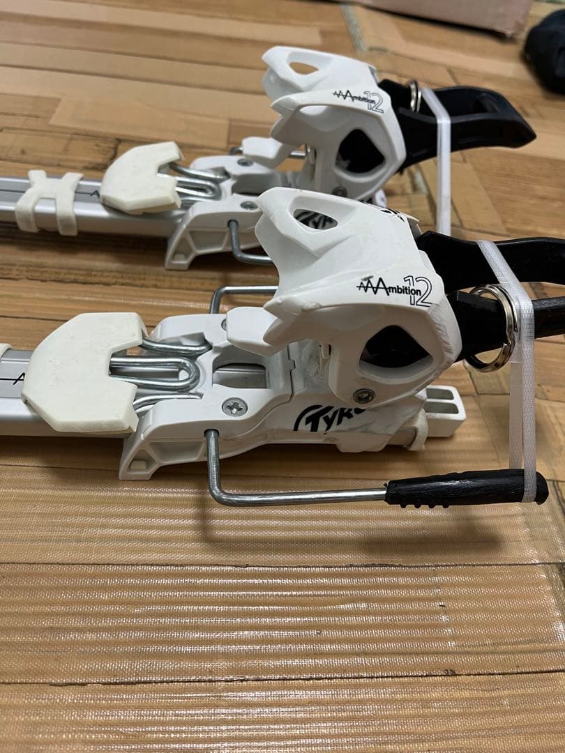 Tyrolia Ambition 12 ビンディング ホワイト