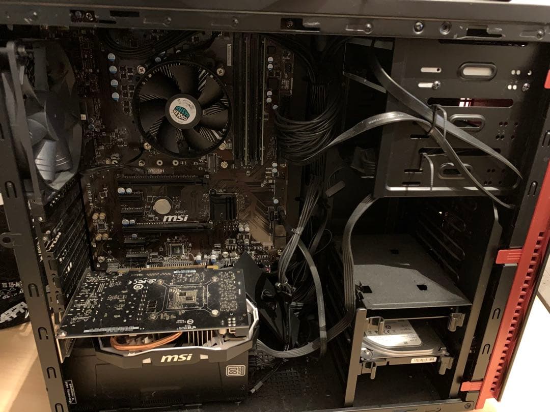 【半額以下】iiyama LEVEL-J ブラック/レッド デスクトップPC