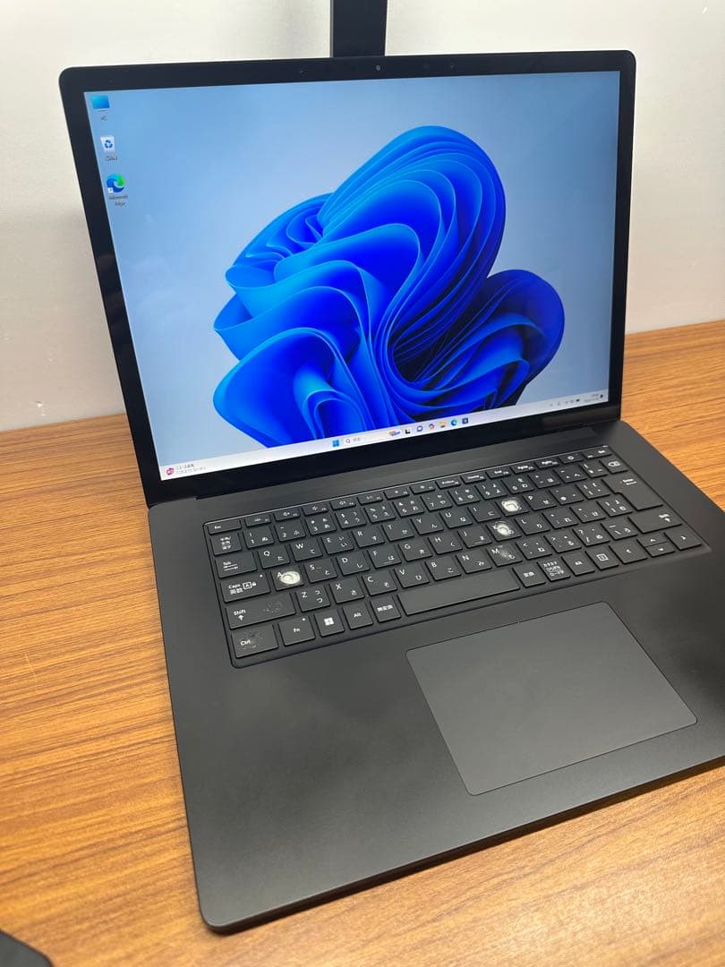 3.Surface Laptop 4 Ryzen 7 16Gb タッチパネル