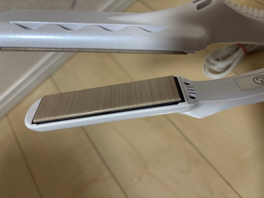 KINUJO 絹女 ストレート ヘアアイロン