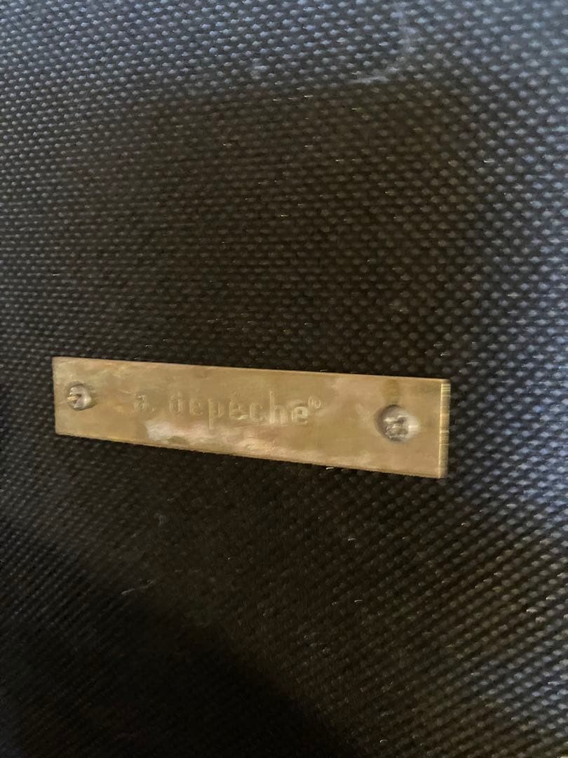 アデペシュ　ダニス ショートアームチェア