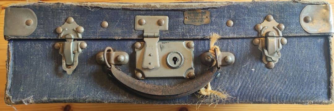 まみちゃん専用　LOUIS JANSSOONEアンティーク　トランク