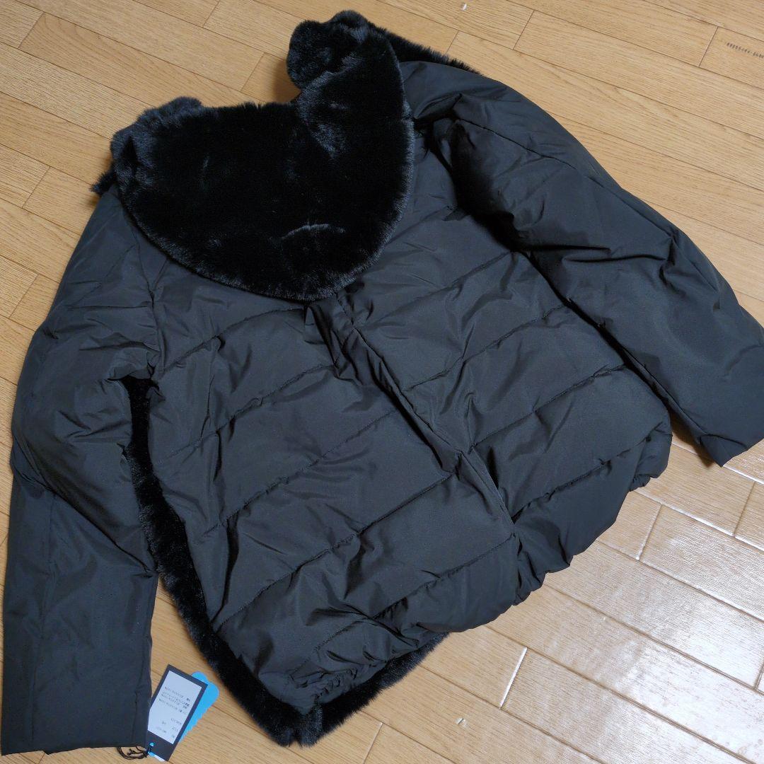 Agaエコファー付き黒ダウンジャケット