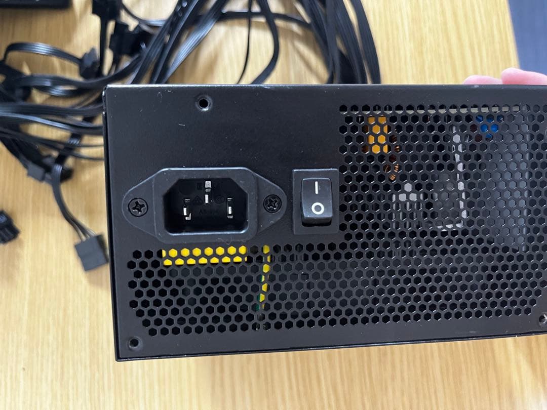 B450M-PLUS マザボ　core i5 電源ユニット