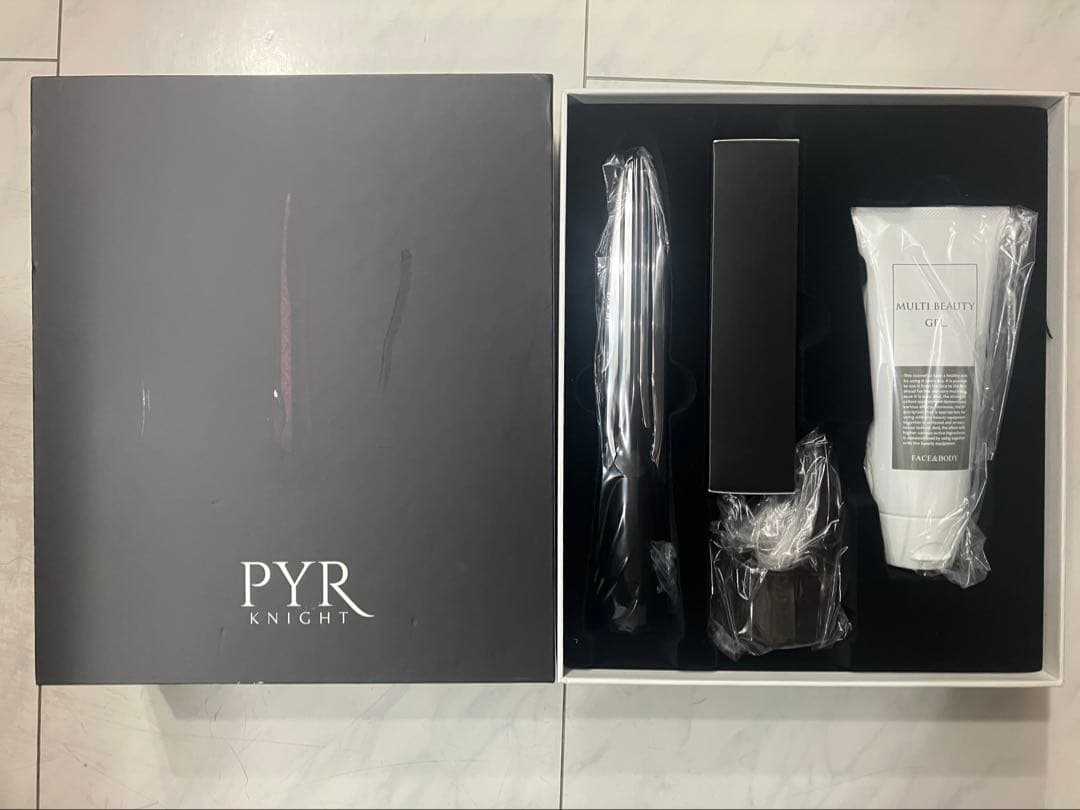 【極美品】PYR KNIGHT パイラナイト 正規品 美顔器