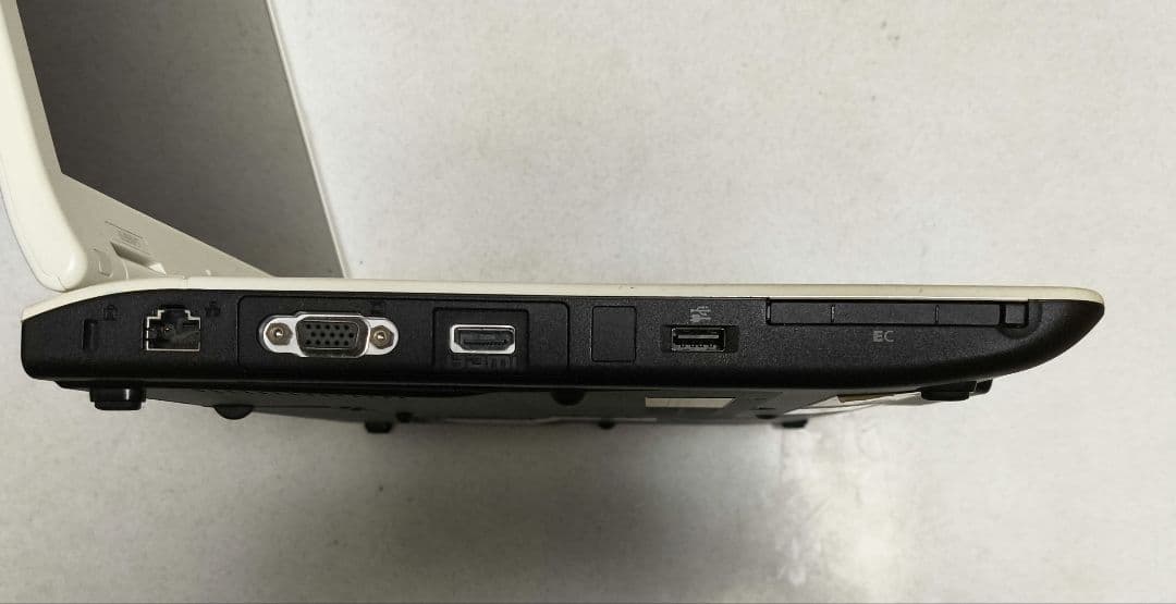 NEC LaVie TG550　8GB・MLC-512GB　Win11 