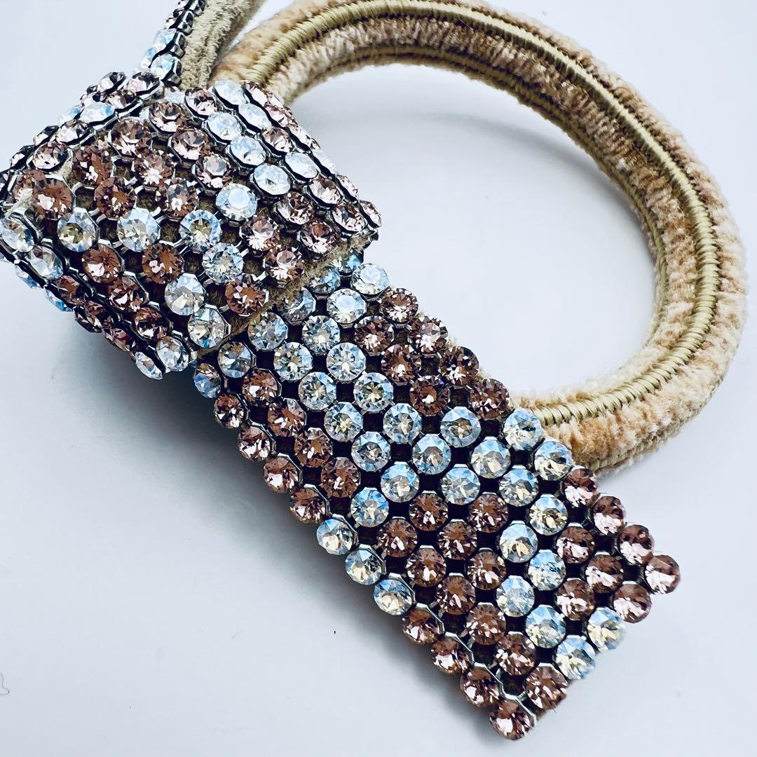 acca アッカ　クリスタル　ブリジットドレスポニー　ベージュ　ピンク×シルバー