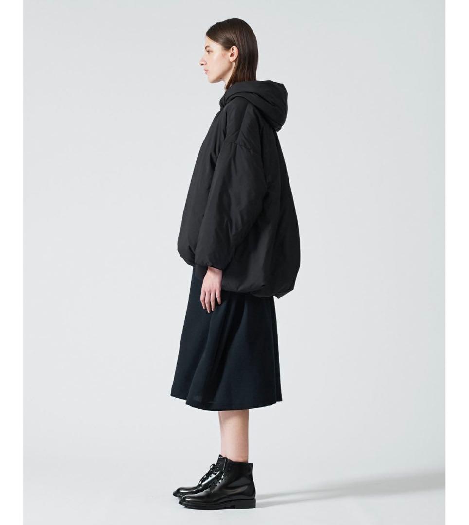 ミズイロインド　フーデットダウンジャケット　Aライン　バルーンシルエット