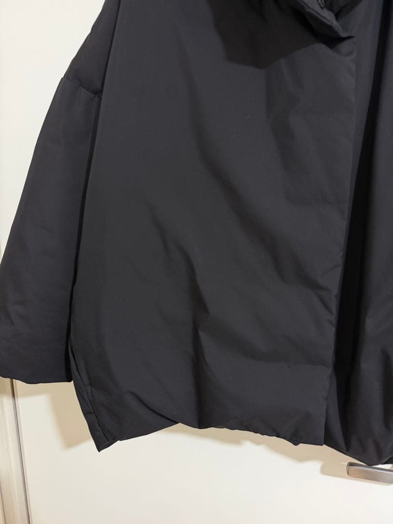 ミズイロインド　フーデットダウンジャケット　Aライン　バルーンシルエット